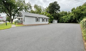914 Shotwell St, Bainbridge, GA 39819