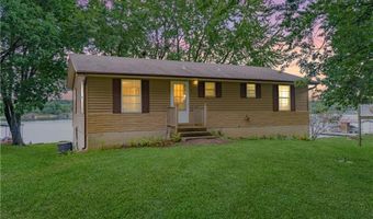 1004 Lake Viking Ter, Altamont, MO 64620