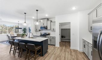 5244 Yorktown Ct NE, Alexandria, MN 56308