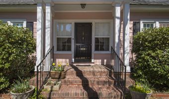1822 Brevard Pl, Camden, SC 29020