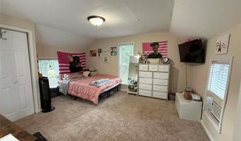 808 W Madison, Altamont, IL 62411