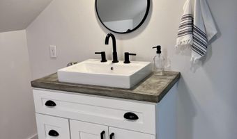 109 S 2nd St, Bellevue, ID 83313
