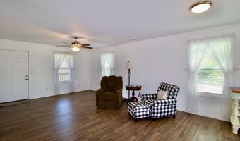 127 Calhoun St, Alderson, WV 24910
