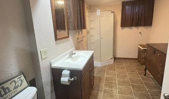 632 N Oak St, Ainsworth, NE 69210