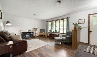 5631 N Olivia Dr, Alexandria, IN 46001