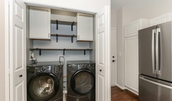 7 Shade Tree Ct, Algonquin, IL 60102