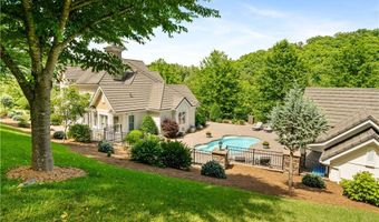 948 Little Coal River Rd, Alum Creek, WV 25003