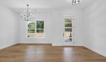 6748 N Detonti Rd, Bauxite, AR 72011