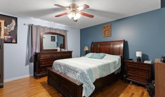 4753 Holloway Rd, Adrian, MI 49221