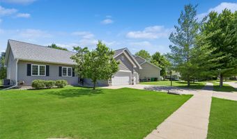 910 NE 45th St, Ankeny, IA 50021