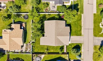 38 Gage Ter, Bigfork, MT 59911