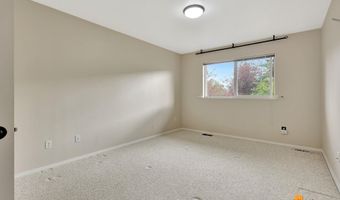 7612 Lumbis Ave #4, Anchorage, AK 99518