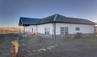 240 Sendero Horse Thief, Alpine, TX 79830