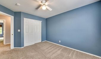 1632 Whispering Creek Dr, Ballwin, MO 63021