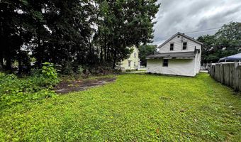 127 Dewey St, Bennington, VT 05201