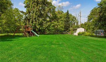 191 Lehn Springs Dr, Amherst, NY 14221