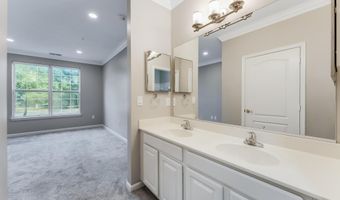 20901 CEDARPOST Sq 101, Ashburn, VA 20147