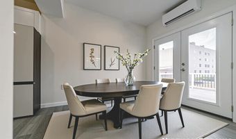 917 EMERSON St NW, Washington, DC 20011