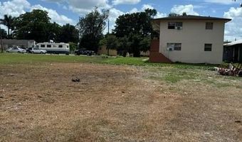 724 SW Avenue B Ave, Belle Glade, FL 33430