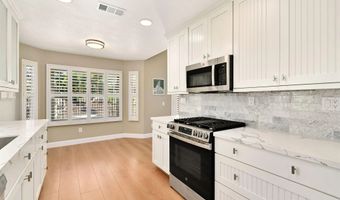 13957 Royal Melbourne Sq, San Diego, CA 92128