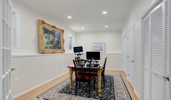 210 BOWEN Ct, Annapolis, MD 21401