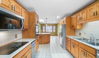 14333 Meranda Rd, Anna, OH 45302