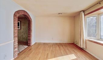 325 Meinzer St, Aberdeen, NJ 07747