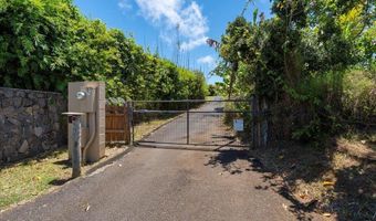 57 Awalau Rd B, Haiku, HI 96708