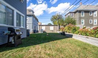 117 Willow St, Boston, MA 02132