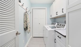 38 Rivers Edge Dr, Coventry, RI 02816