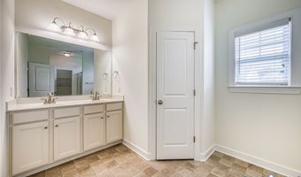 11224 Hill Ridge Ct, Ashland, VA 23005