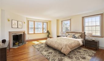85 Cherry Hill Rd, Branford, CT 06405