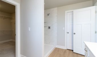 1409 Timberview Dr, Adel, IA 50003