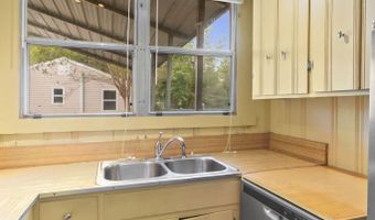 305 Thomas St, Athens, AL 35611