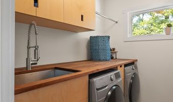 160 Gran Ellen Dr, Athens, GA 30606
