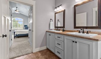 1106 BOBBY Ct, Appleton, WI 54915