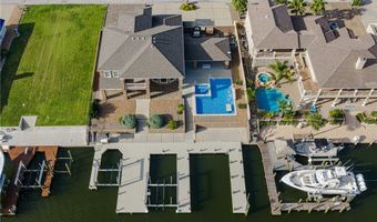 109 Bluefish Ct, Aransas Pass, TX 78336
