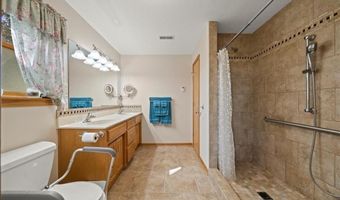 19011 E State Route A Hwy, Archie, MO 64725