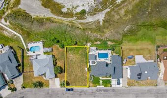 213 Bayview Dr, Aransas Pass, TX 78336