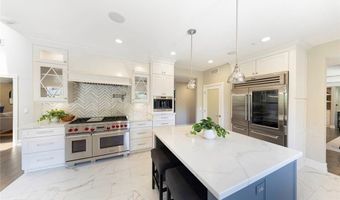 185 S Trish Ct, Anaheim, CA 92808