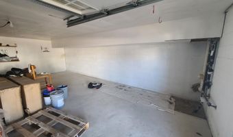 304 78th St, Avalon, NJ 08202