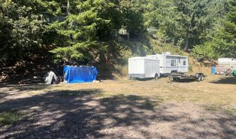 17301 Canyon Dr, Brookings, OR 97415