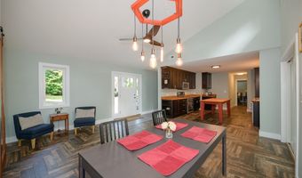 10410 Robins Nest Ln, Ark, VA 23061