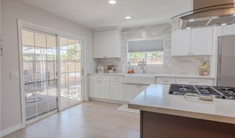 13524 Chase St, Arleta, CA 91331