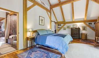908 Old Franconia Rd, Bethlehem, NH 03574