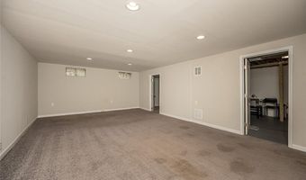 3039 Charmbrook Ln, Allenton, MO 63043