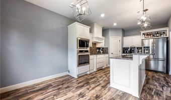 21 Newhaven Ln, Bella Vista, AR 72714