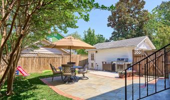 255 N BRYAN St, Arlington, VA 22201