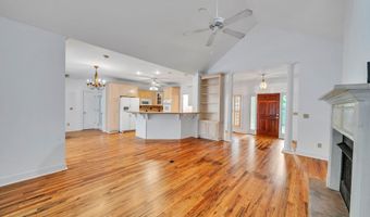104 Westlake Cir, Americus, GA 31709