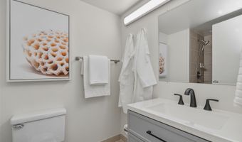 1018 Lunalilo St 102, Honolulu, HI 96822